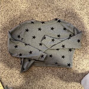 Grey top with black stars